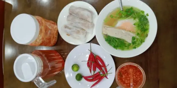 Bánh Cuốn Trứng Giò Cao Bằng – Giới Thiệu Chi Tiết Món Ăn Đặc Trưng Tại Đà Nẵng