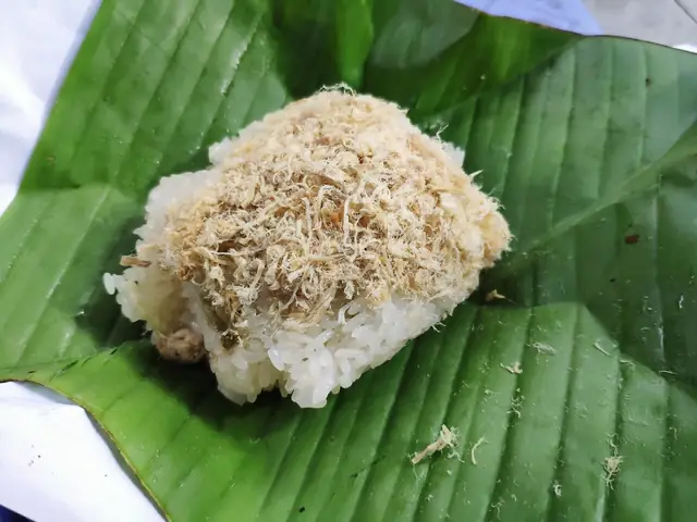 Bánh Khúc Quân Phạm Ngọc Thạch