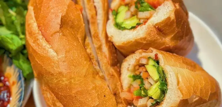 Bánh Mì Chả Cá Quy Nhơn