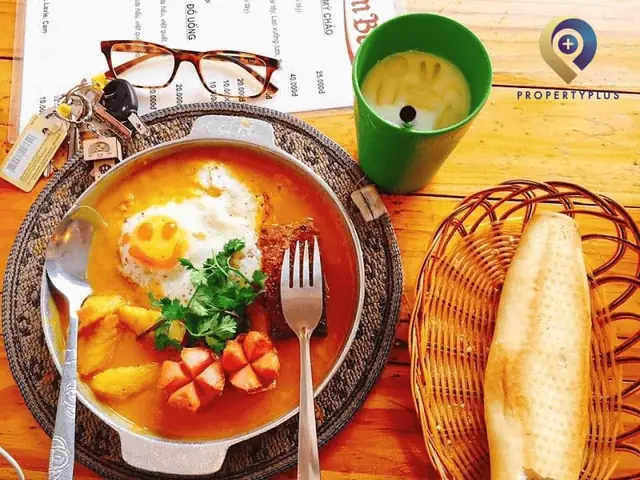 Bánh Mì Chảo Cầu Giấy: Đánh Giá Chi Tiết 5 Quán Nổi Tiếng Nhất