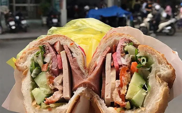 Bánh Mì Hồng Ngọc Mỹ Tho