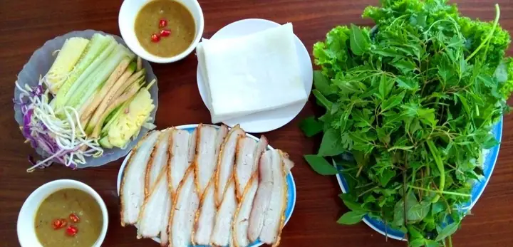 Bánh Tráng Cuốn Thịt Heo Hoàng Bèo