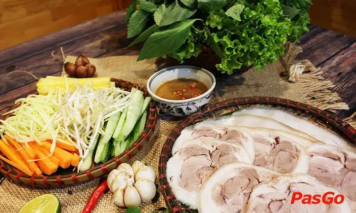 Review Bánh Tráng Thịt Heo Phú Cường: Trải Nghiệm Món Cuốn Thanh Đạm Giữa Lòng Hà Nội