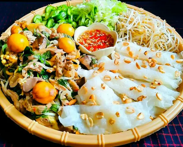 Bánh Ướt Lòng Gà Đà Lạt: Review Chi Tiết 12 Quán Ngon Nhất