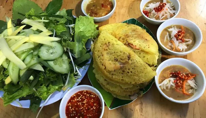 Đánh Giá Chi Tiết Quán Bánh Xèo Bình Định 238 Lê Đức Thọ: Trải Nghiệm Ẩm Thực Miền Trung Ở Quận Gò Vấp