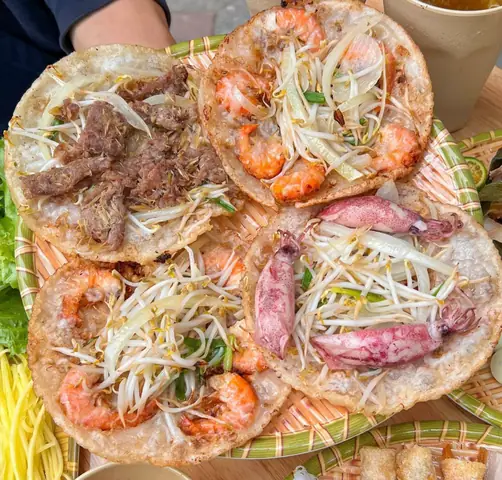 Bánh Xèo Tôm Nhảy Bình Định