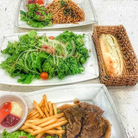 Review Beefsteak Titi Lê Văn Sỹ: Đánh Giá Chi Tiết Quán Beefsteak Đã Đóng Cửa