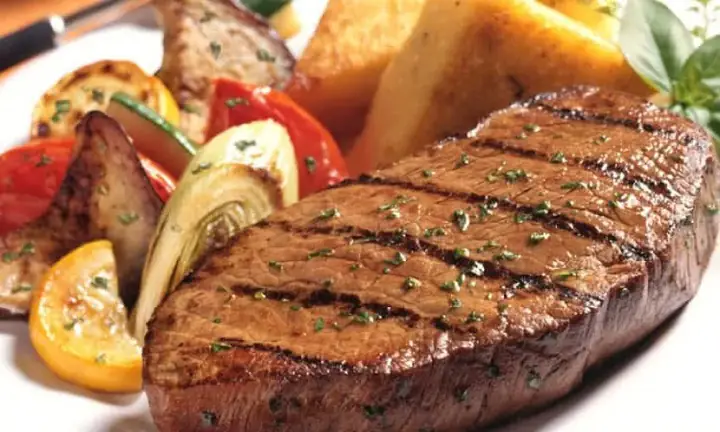 Beefsteak Titi Quán Pháp Titi