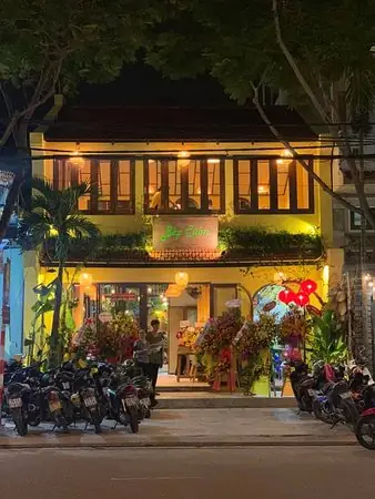 Bếp Cuốn Nguyễn Văn Thoại