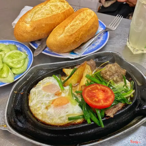 Bít Tết Phố Hòa Mã