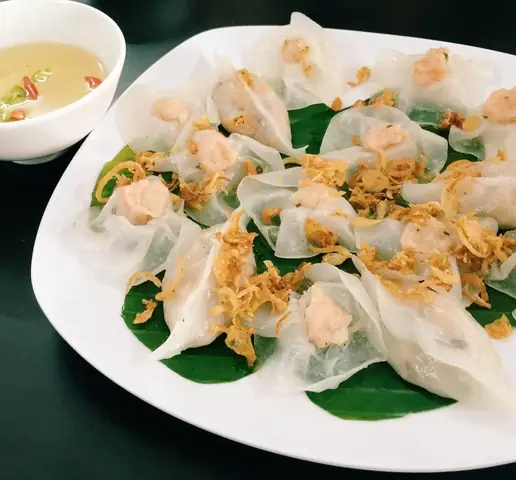 Bánh Bao Bánh Vạc Hội An: Hướng Dẫn Chi Tiết Từ Lò Bông Hồng Trắng