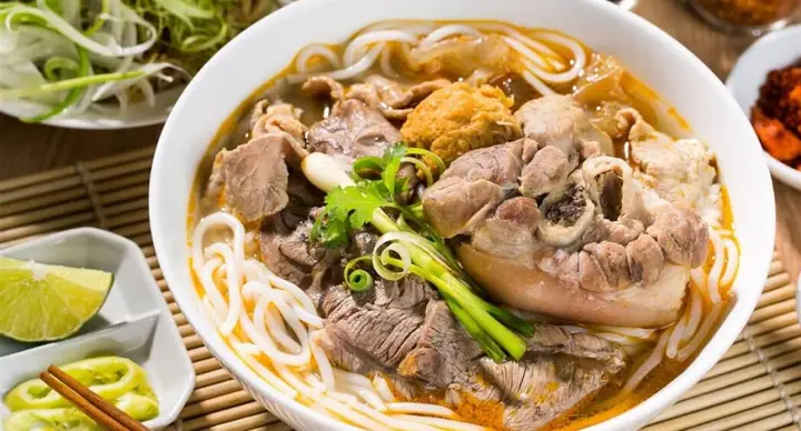 Bún Bò Giò Heo Đà Nẵng