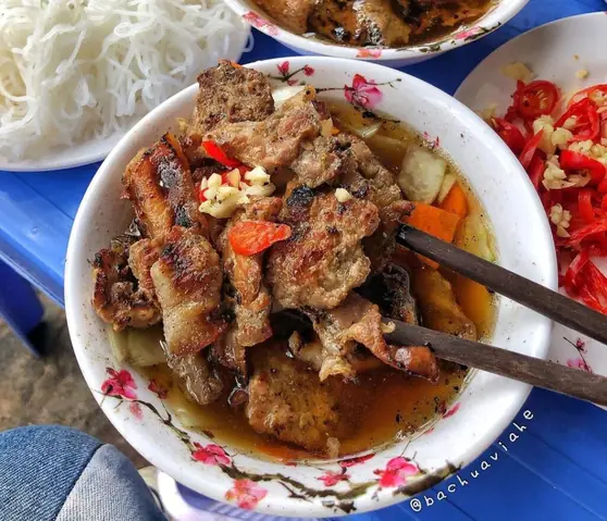 Bún Chả Ngon Ở Cầu Giấy