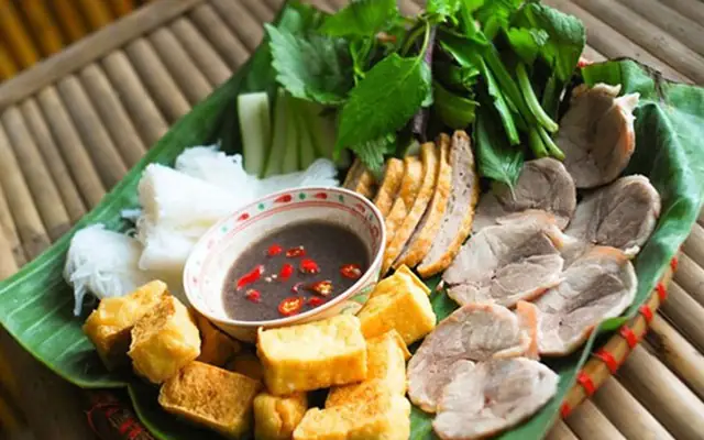Bún Đậu Chí Phèo Dĩ An
