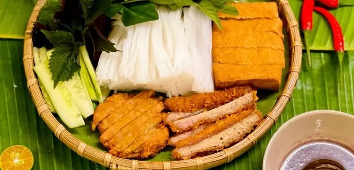 Bún Đậu Mắm Tôm Cao Lãnh