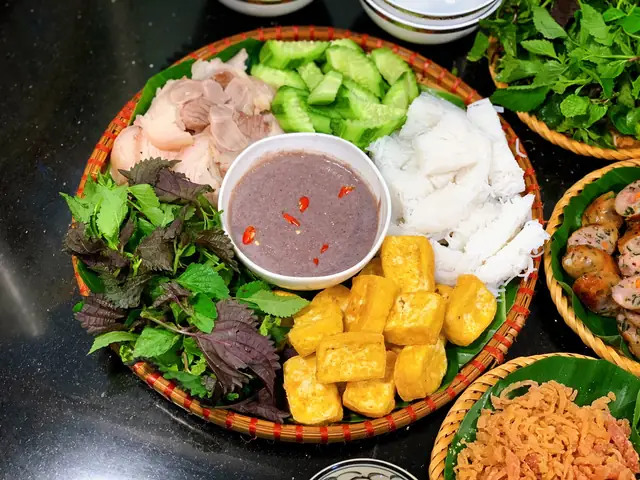 Bún Đậu Mắm Tôm Phố Cổ