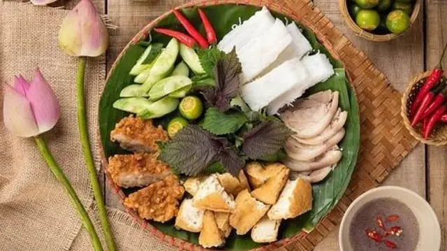 Review Quán Bún Đậu Mắm Tôm Thằng Bờm Đà Nẵng: Trải Nghiệm Đúng Chuẩn Hà Nội
