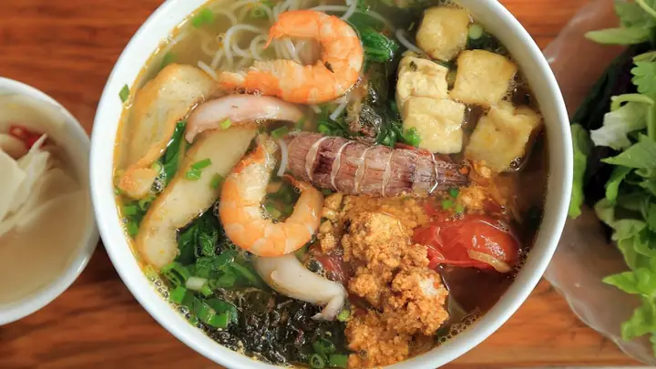 Bún Hải Sản Hải Phòng: Món Ăn Đậm Chất Biển Cả