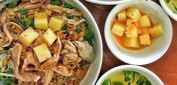 Bún Măng Vịt Lê Văn Sỹ