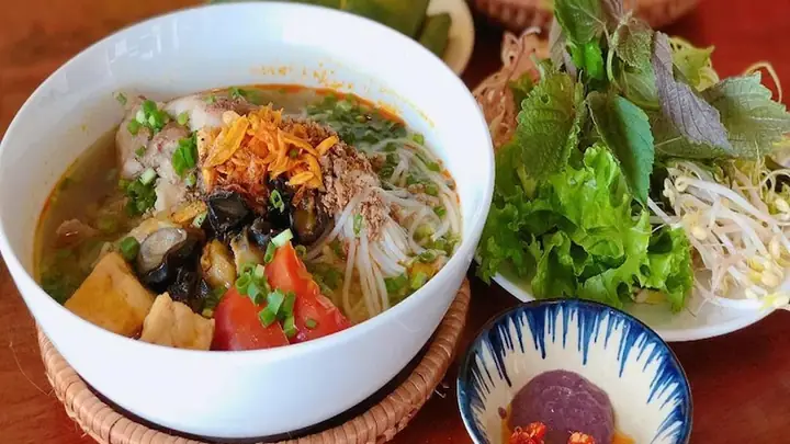 Review Top 5 Quán Bún Riêu Ngon Gò Vấp: Đậm Đà, Chuẩn Vị & Giá Tốt