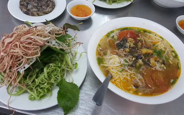 Cách Làm Bún Riêu Ốc Chuẩn Vị: Hướng Dẫn Từ A Đến Z - Lofita