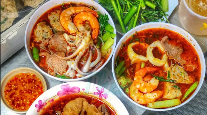 Bún Thái Chợ Cao Đạt: Quán Ăn 'đạt Điểm Tuyệt Đối' Về Chất Lượng Món Ăn?