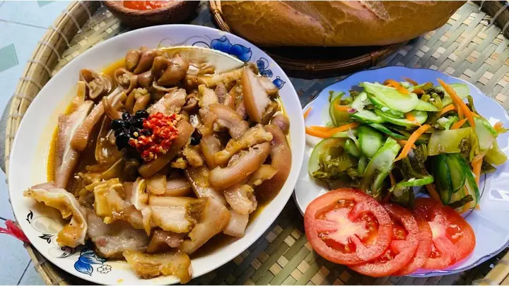 Cách Làm Phá Lấu Heo Ngon