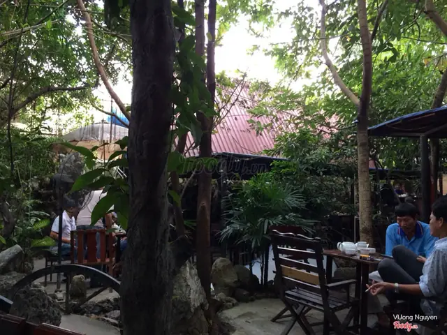 Cafe Lệ Đá Lê Văn Quới