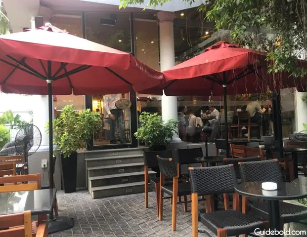 Cafe Lý Tự Trọng Quận 1