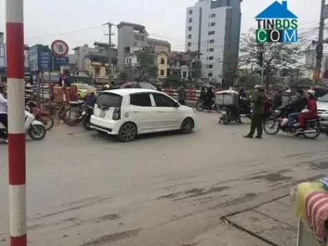 Review Cầu Lủ Hoàng Mai Hà Nội: Khám Phá Khu Ẩm Thực Đường Phố Sôi Động Quanh Cầu