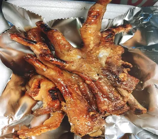 Chân Gà Nướng Quận 4