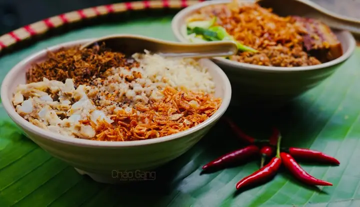 Review Quán Cháo Sườn Lê Đức Thọ: Trải Nghiệm Món Cháo Gang Độc Đáo Từ Hà Nội