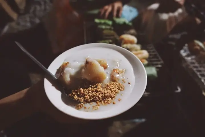 Chè Chuối Nướng Ông Ích Khiêm