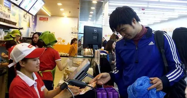 Circle K Hà Nội: Đánh Giá Chi Tiết Dịch Vụ Cửa Hàng Tiện Lợi 24/7