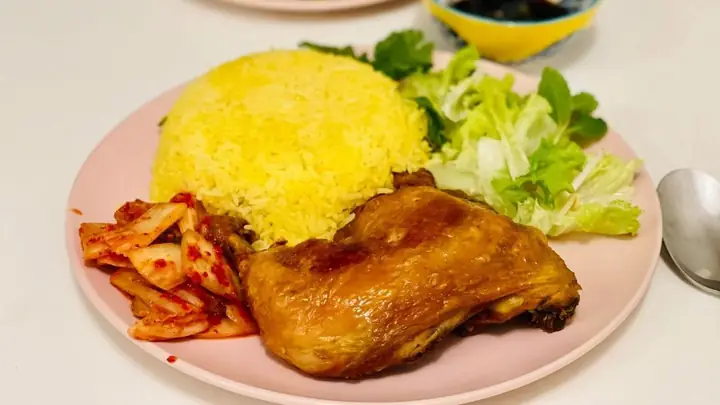 Cách Làm Cơm Chiên Gà Da Giòn Thơm Ngon, Da Vàng Giòn Rụm Đơn Giản Cách Làm Cơm Chiên Gà Da Giòn Thơm Ngon, Da Vàng Giòn Rụm Đơn Giản