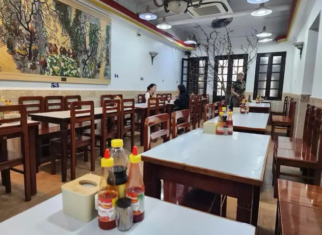 Cơm Gà 123 Bà Triệu