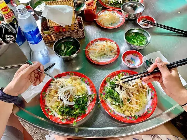 Cơm Gà Anh Xí Hội An