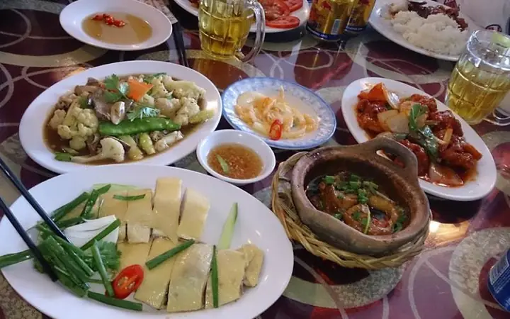 Cơm Gàhải Nam - Âu Cơ: Đánh Giá Chi Tiết & Mẹo Nấu Ăn Tại Nhà