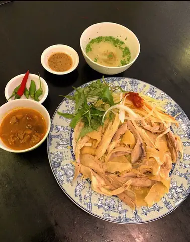 Cơm Gà Hội An Mệ Vui