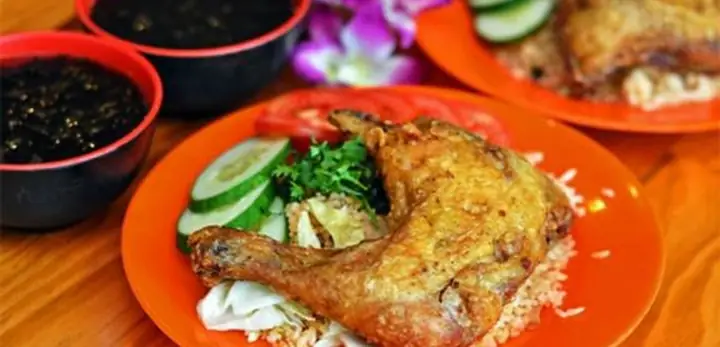 Cơm Gà Tư Kiều Nhiêu Tứ