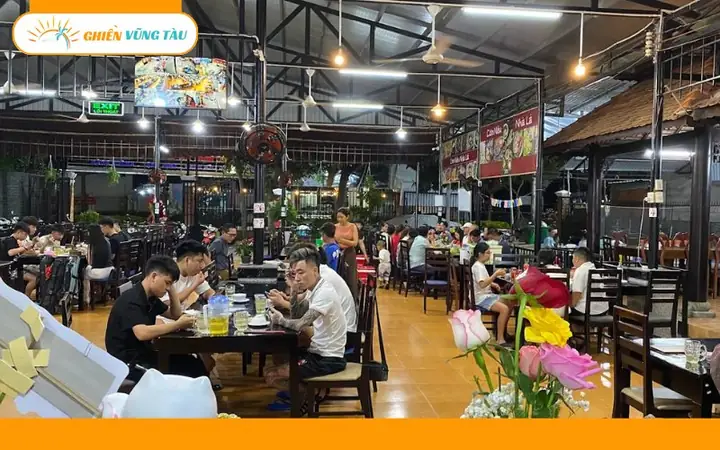 Cơm Niêu Nhà Lá Vũng Tàu