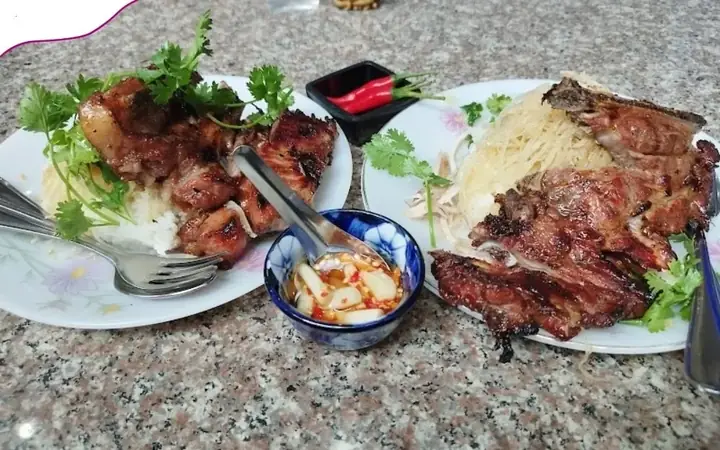 Cơm Tấm Nguyễn Văn Cừ Quận 1
