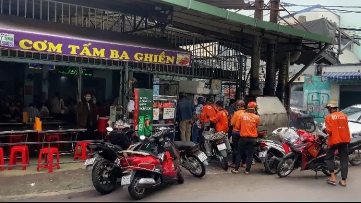 Cơm Tấm Thành Phố Vinh