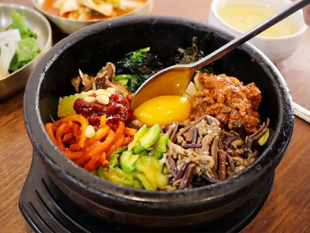 Cơm Trộn Hàn Quốc Gần Đây