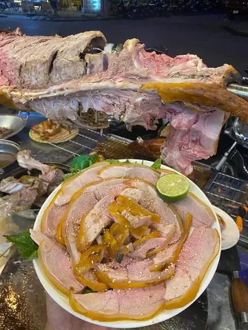 Đặc Sản Bê Thui Cầu Mống