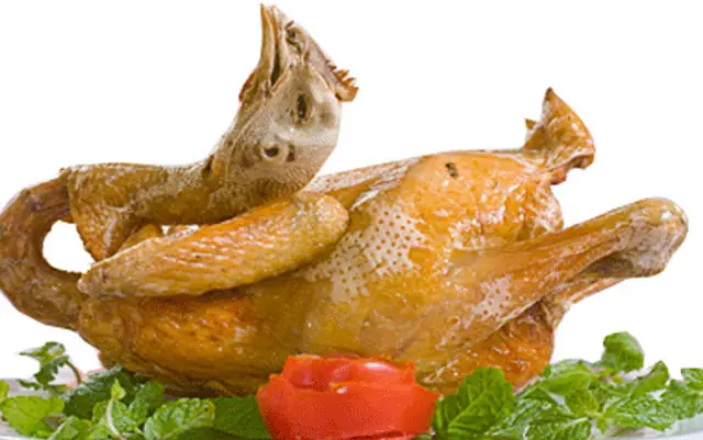 Gà Mạnh Hoạch Ninh Bình: Hương Vị Đặc Trưng Từ Làng Gà Nổi Tiếng