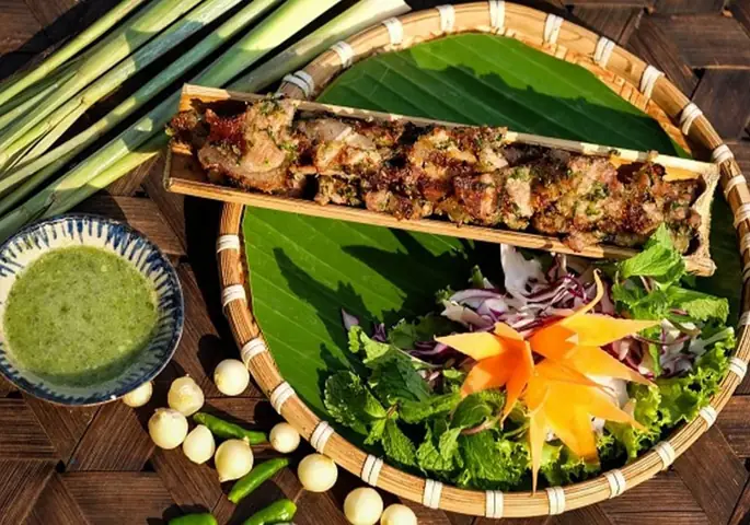 Cách Làm Gà Nướng Ống Tre Chuẩn Vị Tây Bắc Tại Nhà