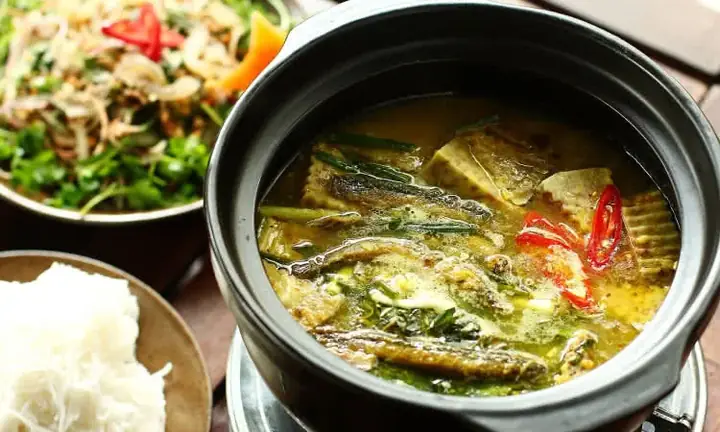 Nhà Hàng Góc Quê Đặng Tiến Đông: Trải Nghiệm Ẩm Thực Đồng Quê Giữa Lòng Hà Nội