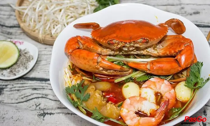 Vựa Hải Sản Cửa Lò Huỳnh Thúc Kháng: Thiên Đường Hải Sản Chill Tại Đống Đa