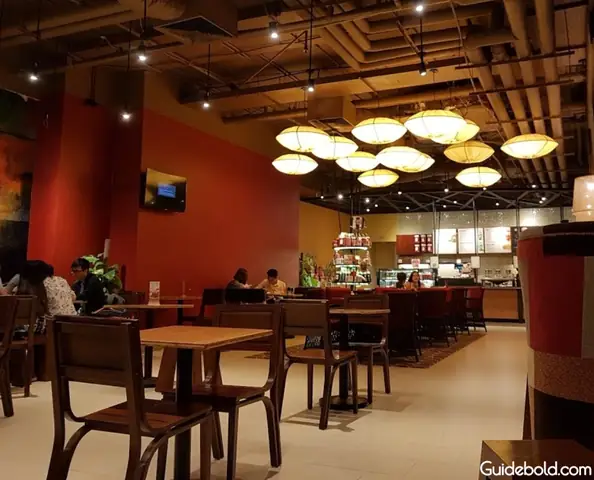 Highland Coffee 106 Hoàng Quốc Việt